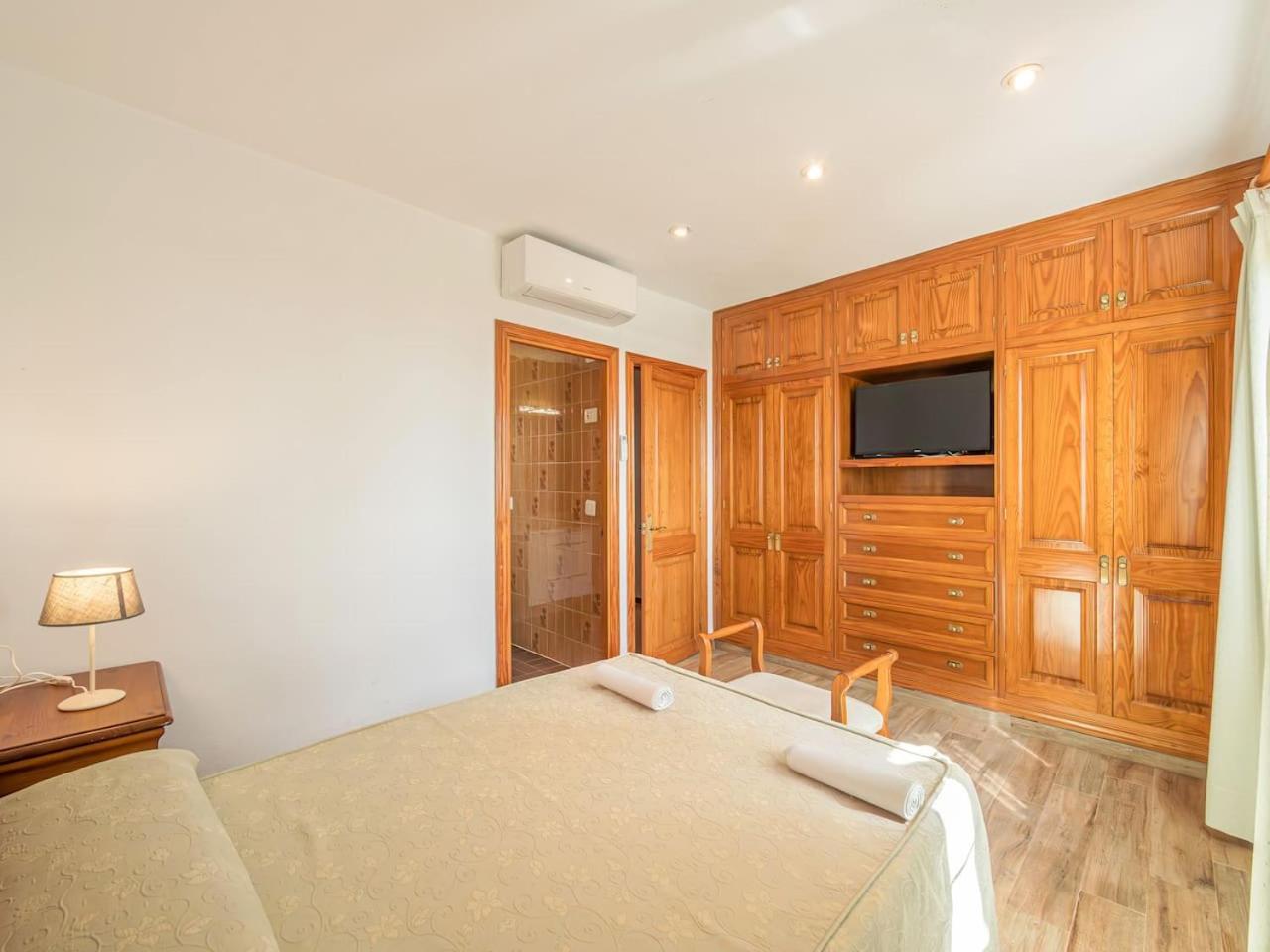 Villa Sur Binisafua Экстерьер фото