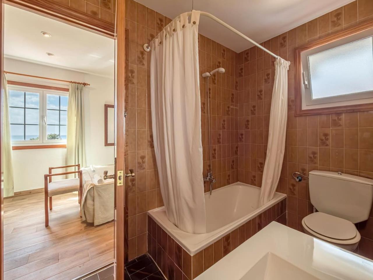 Villa Sur Binisafua Экстерьер фото