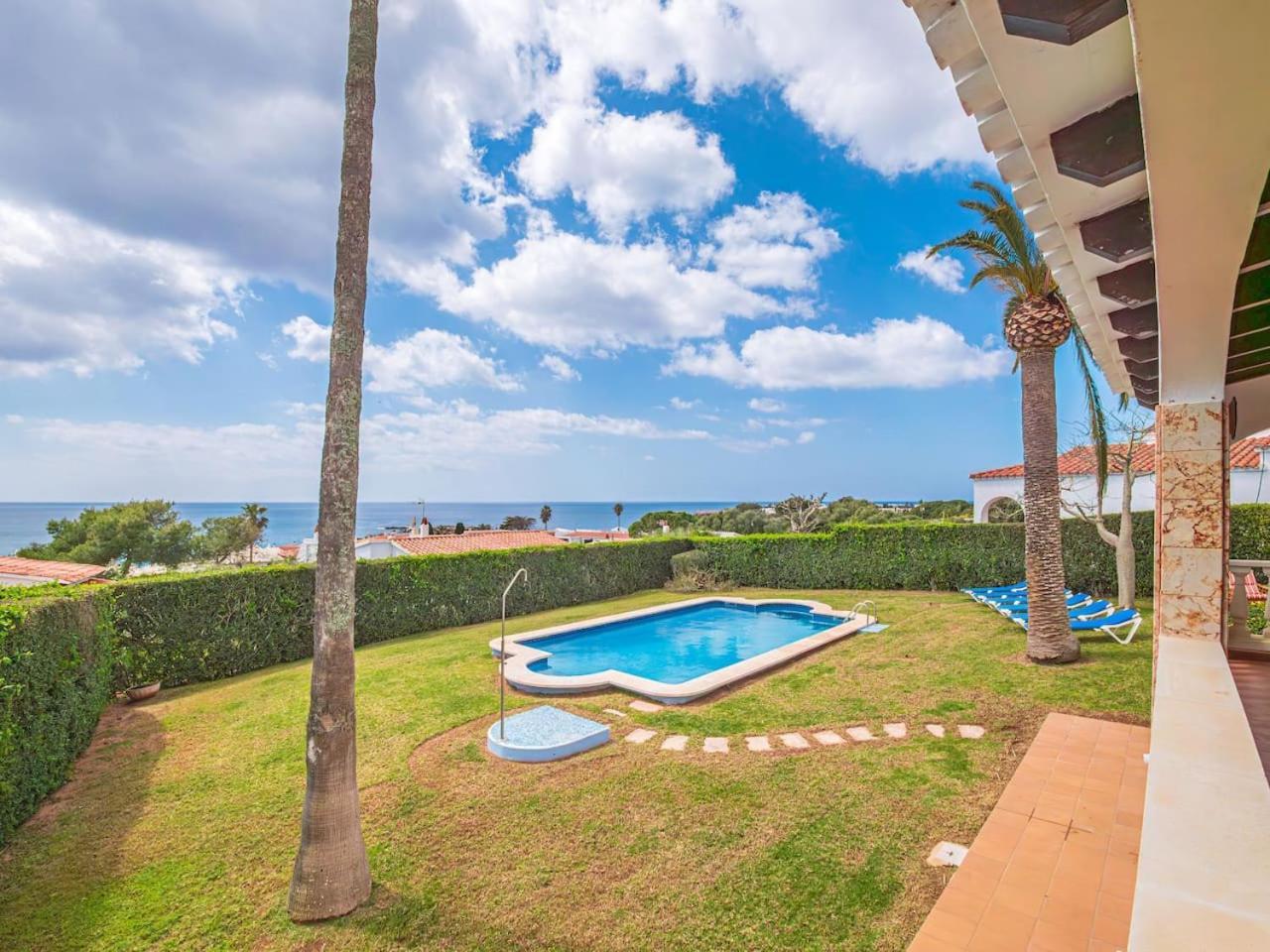 Villa Sur Binisafua Экстерьер фото